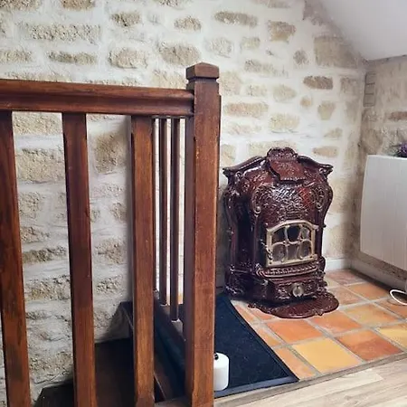 Charme De La Pierre *